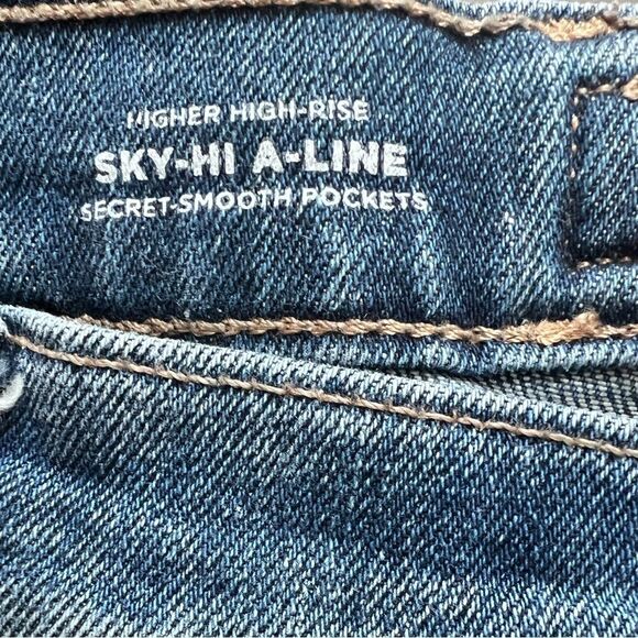 Old Navy high rise A-Line Cut off style Jean shorts Size 14 - Picture 10 of 14